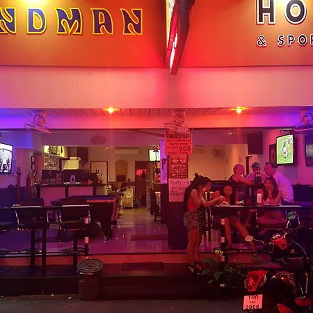 Sandman Hotel & Sports Bar Pattaya Exterior photo