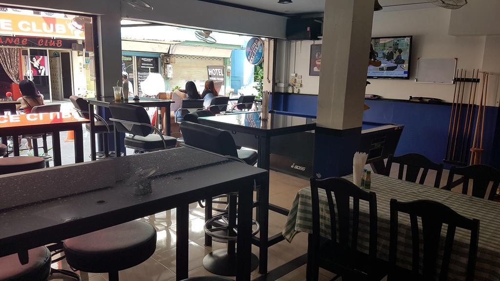 Sandman Hotel & Sports Bar Pattaya Exterior photo